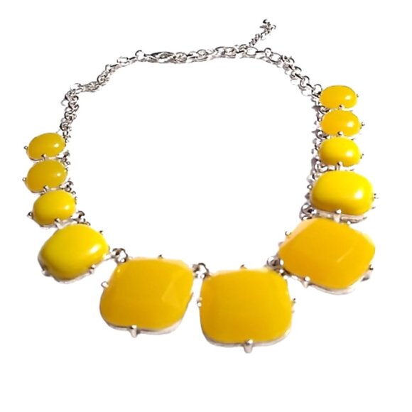 Yellow Statement Necklace - Picture 2 of 8